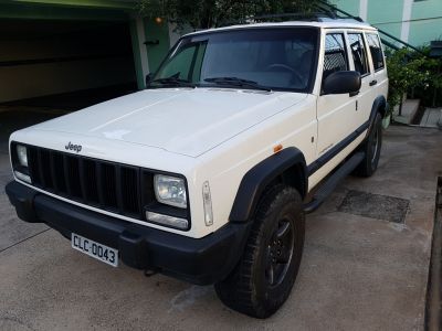 CHEROKEE XJ SPORT 4.0L CHEROKEE XJ SPORT 4.0L
