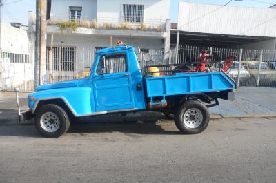 F-75 mec V-8 troco jeep F-75 mec V-8 troco jeep
