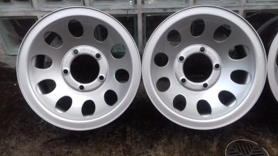 2 15x7 F1000 Jeep Rural 2 15x7 F1000 Jeep Rural