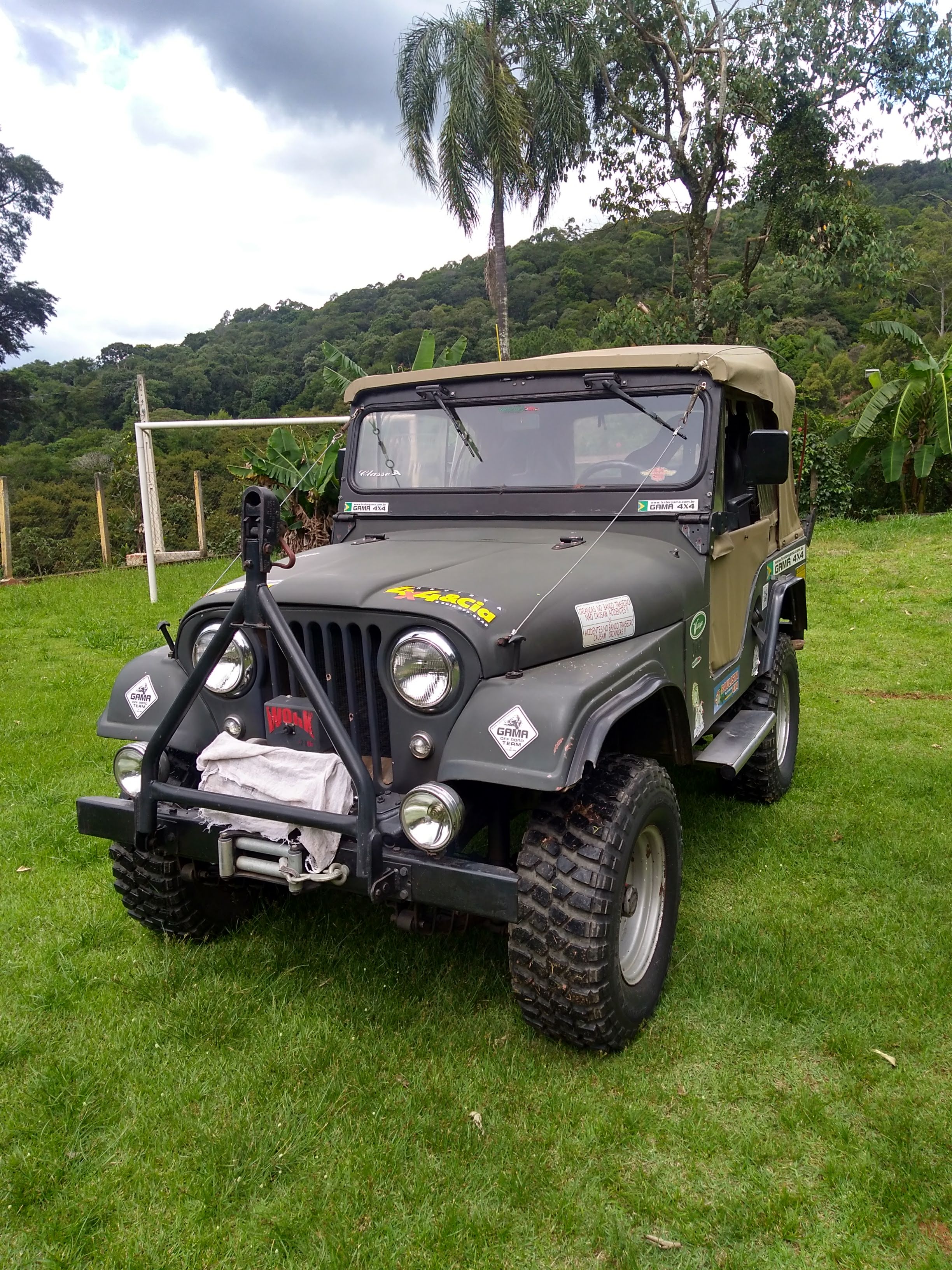 Vendo Jeep Willys Ano 62
