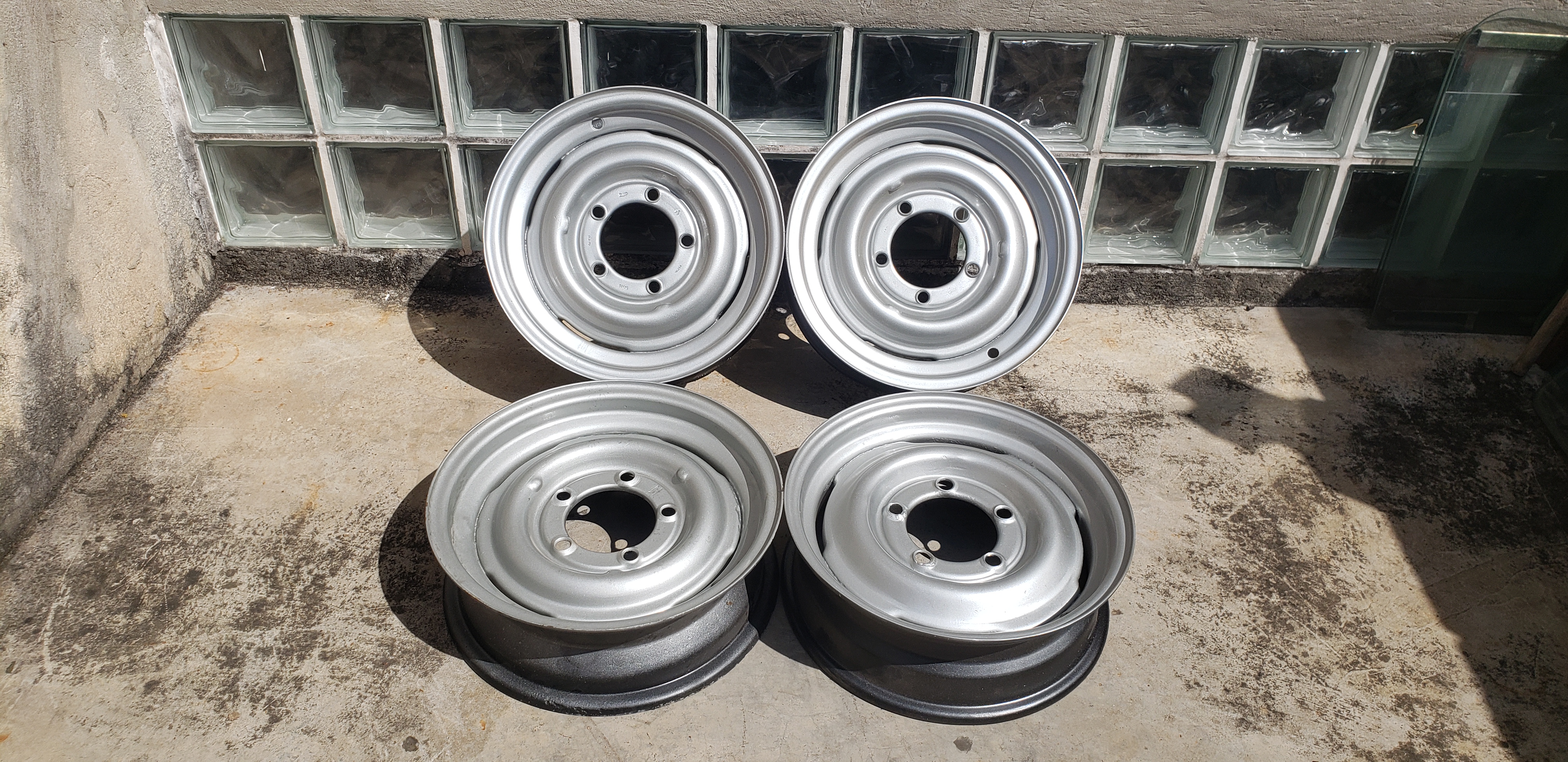 4 rodas Rural aro 15