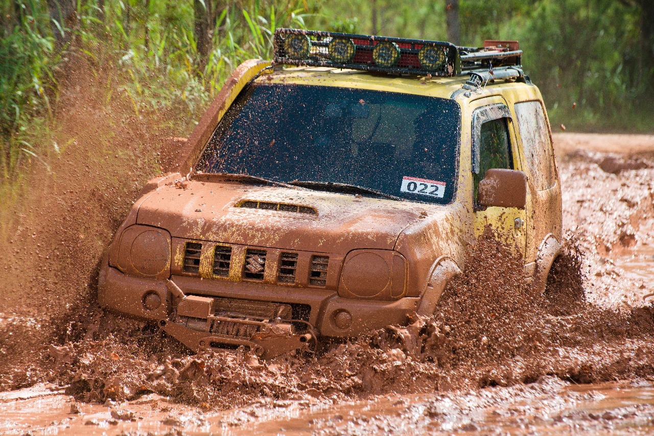 Taxiy9 - Jimny 4x4 Brasil